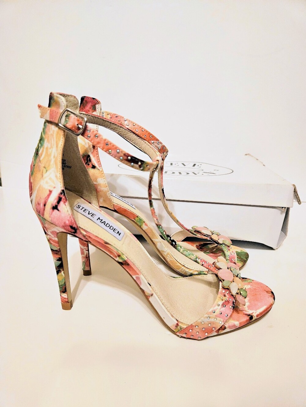 Steve Madden Shawna Floral Embellished Sandals Sz 9